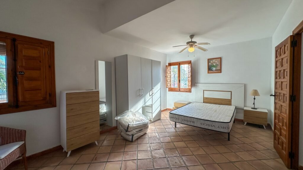 Erdvi vila su privačiu baseinu – Cabo Roig