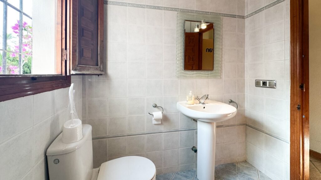 Erdvi vila su privačiu baseinu – Cabo Roig