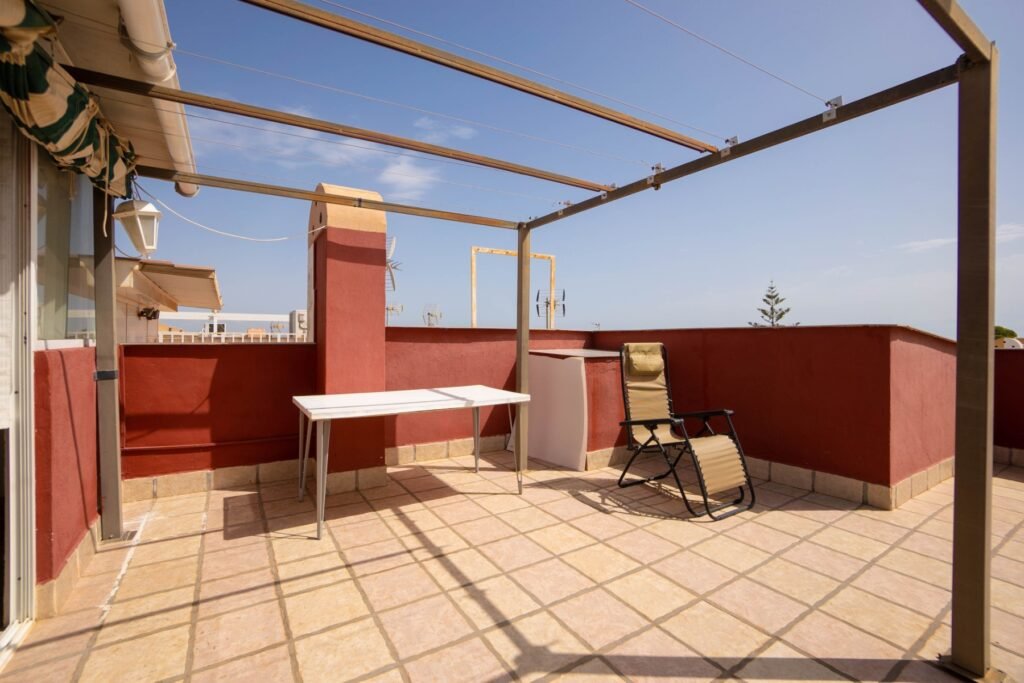 Mājoklis ar privātu jumta terasi – Los Balcones