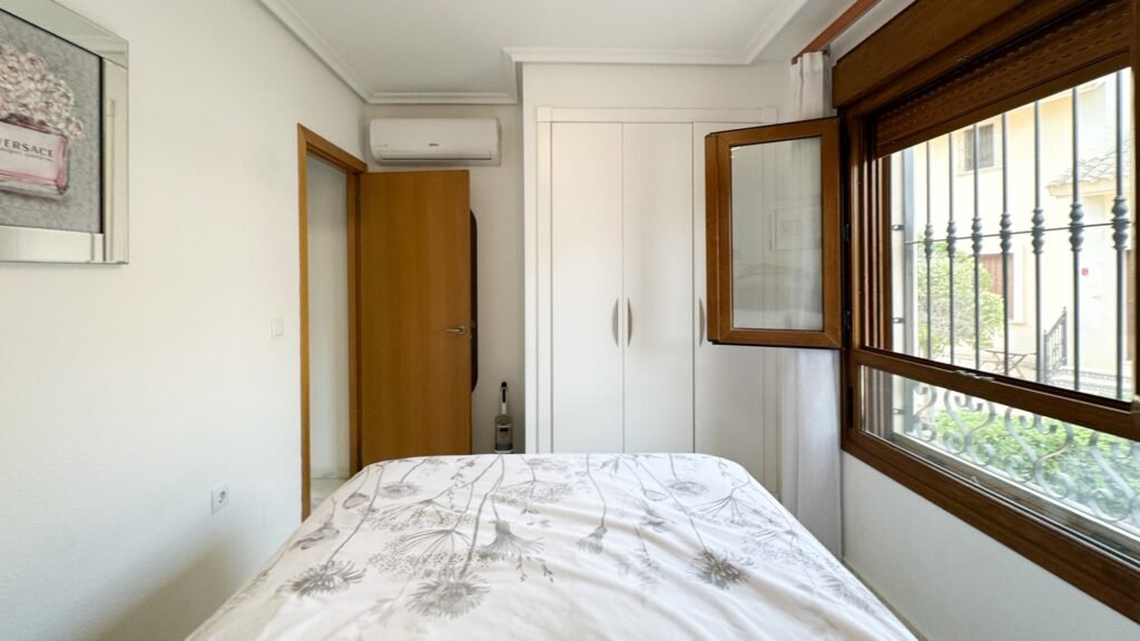 Maison mitoyenne au bord du golf – La Finca Golf