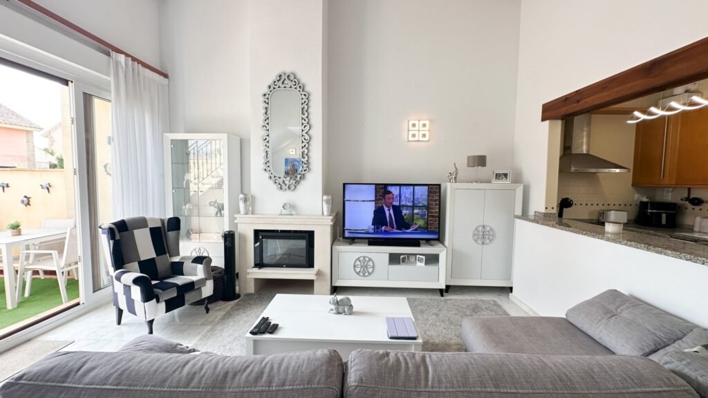 Maison mitoyenne au bord du golf – La Finca Golf