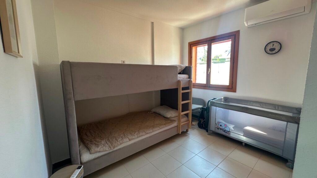 Een uitnodigende rijwoning – La Mata