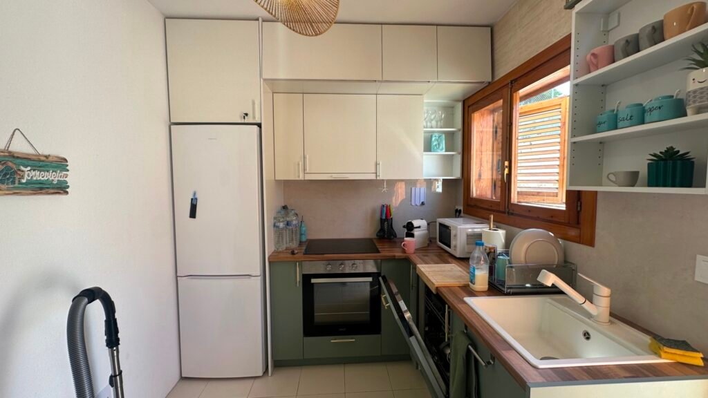 Een uitnodigende rijwoning – La Mata