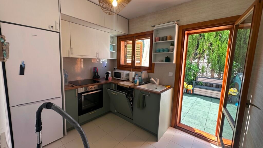 Een uitnodigende rijwoning – La Mata