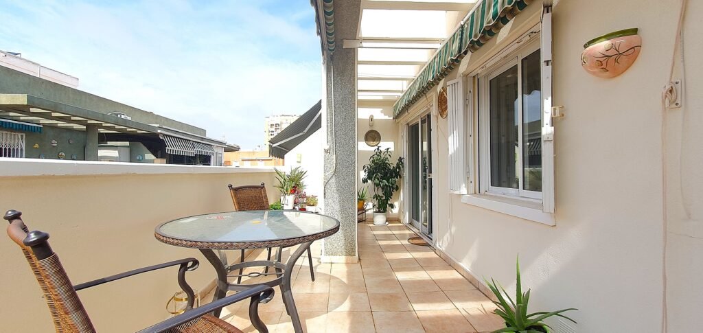 Penthouse blisko plaży Los Locos