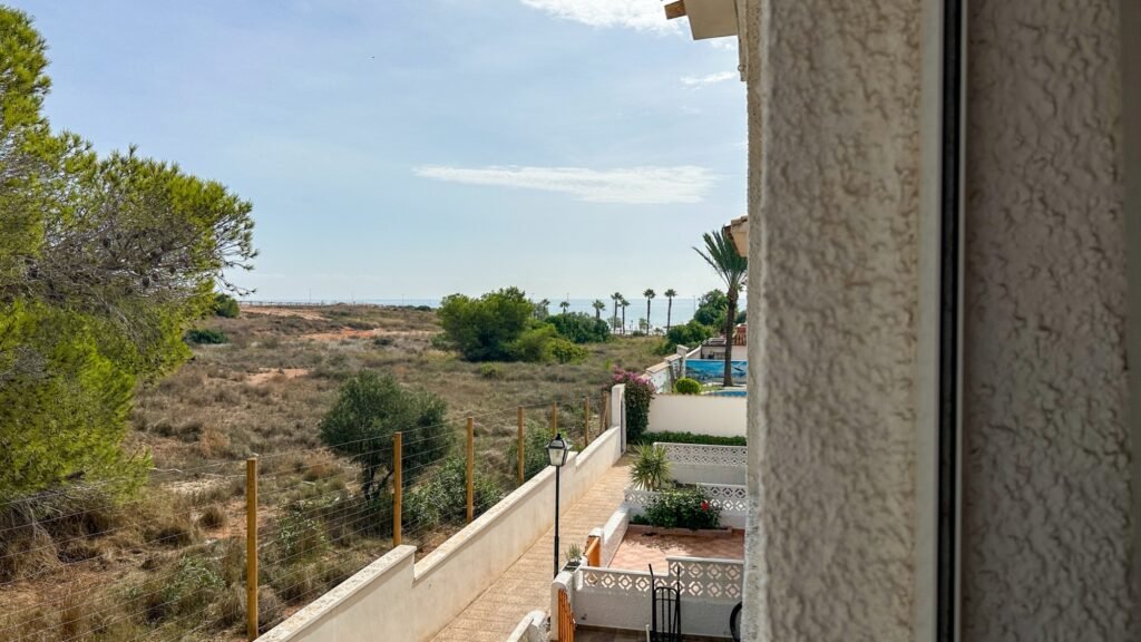 Viihtyisä rivitalokoti – Playa Flamenca