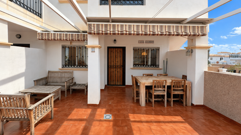 Een fijne bungalow voor zonnige dagen – La Ciñuelica, Punta Prima