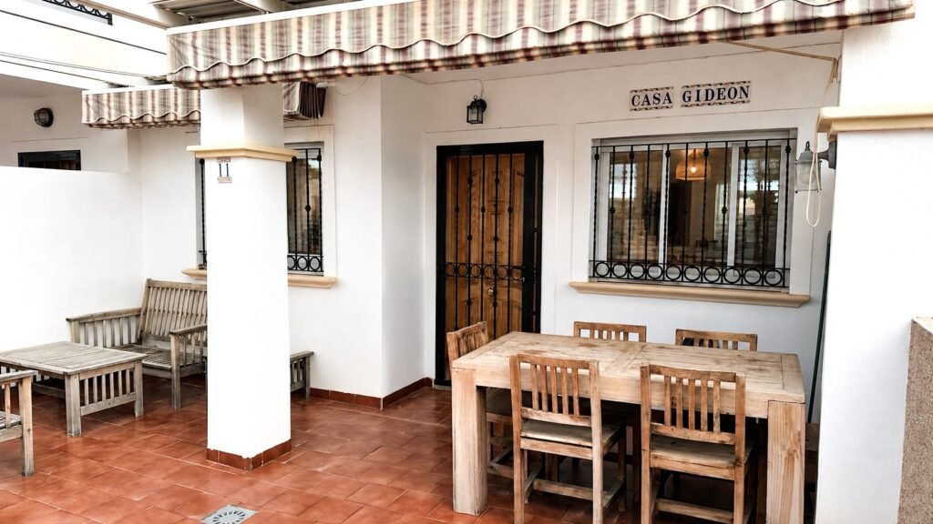 Een fijne bungalow voor zonnige dagen – La Ciñuelica, Punta Prima