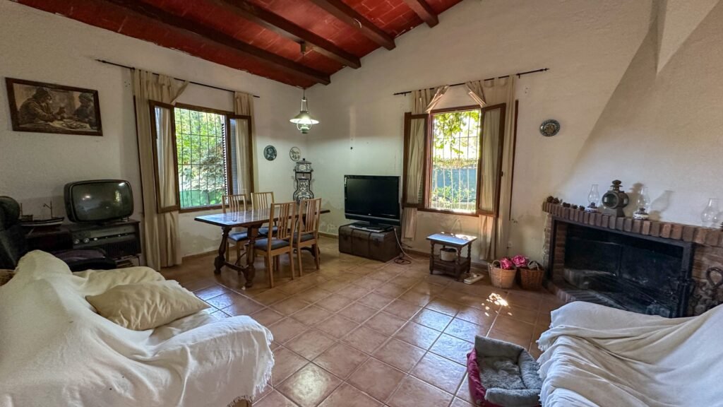 Mediterranean villa near the beach – Punta Prima