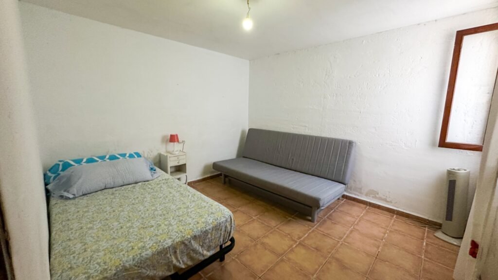 Mediterranean villa near the beach – Punta Prima