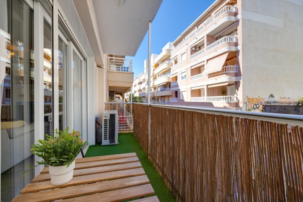 Plašs mājoklis pie Playa del Cura
